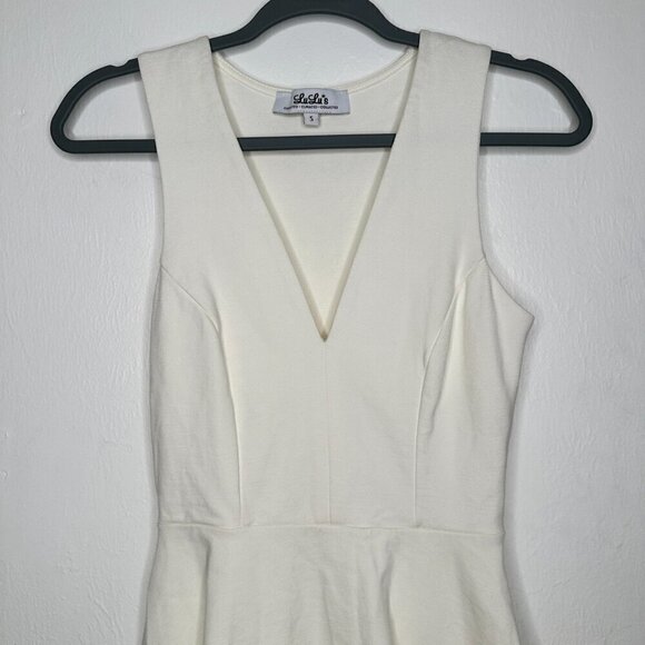 Lulus White Deep V-neck A-Line Sleeveless Lined Dress Size S - Picture 2 of 7